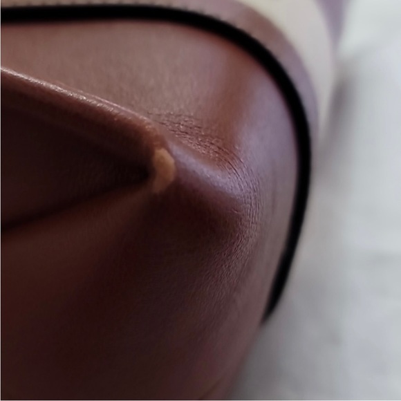 Chloe Brown Tote Bag with Cream Straps - Picture 11 of 16